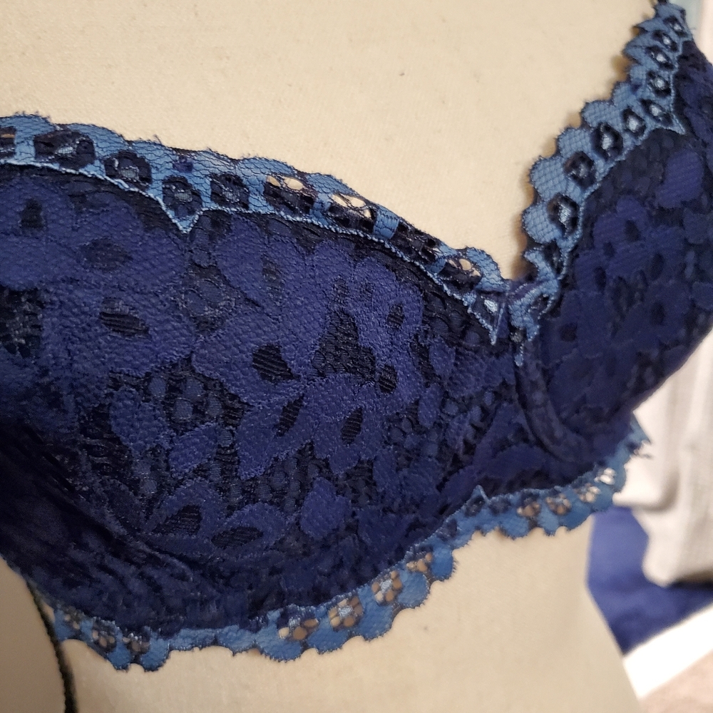 Victoria Secret bra